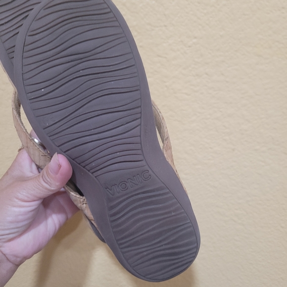 Vionic sandals - Picture 12 of 12